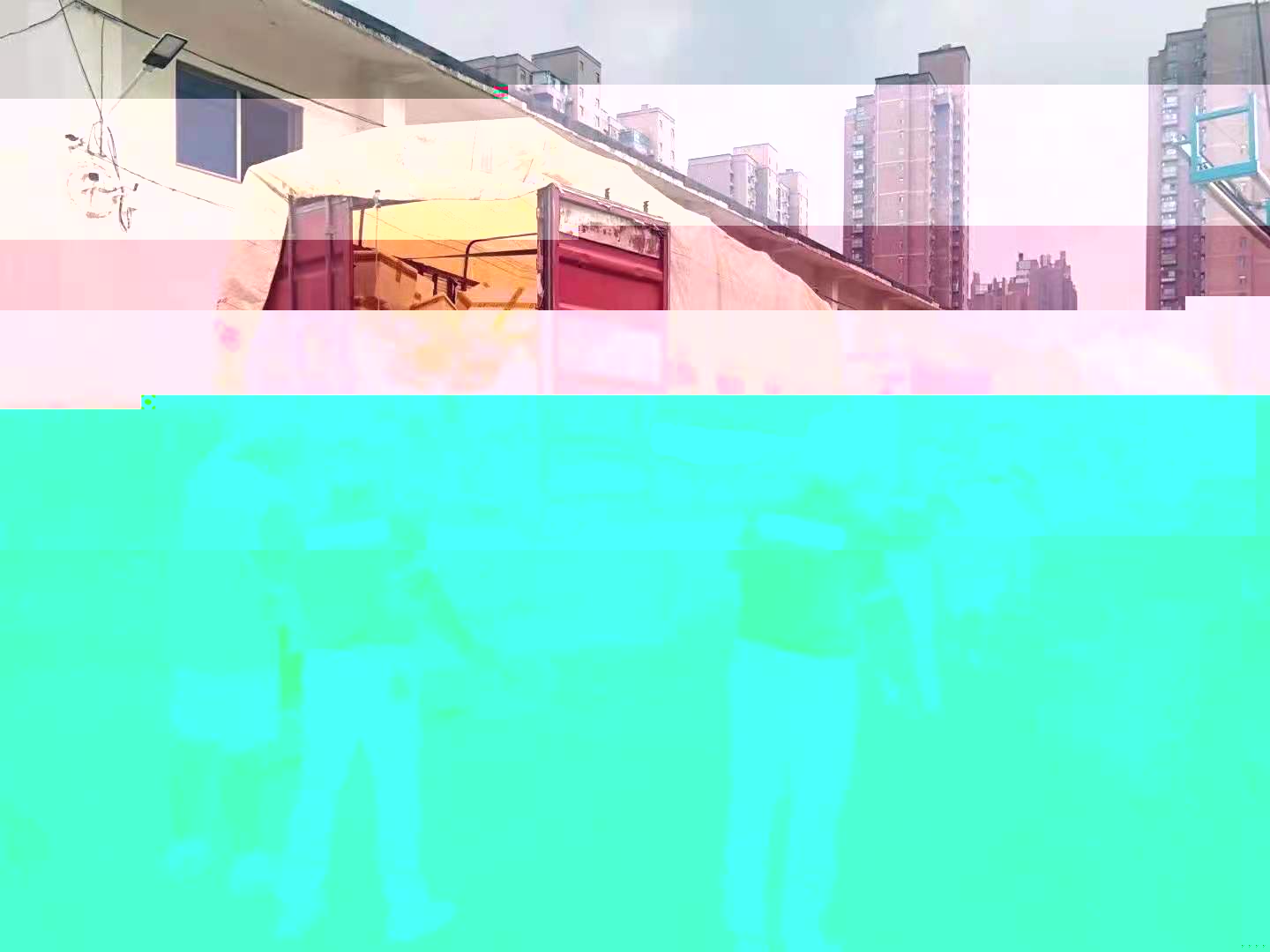 搬運物資現場