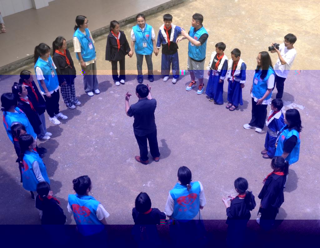 大學與小學生生手拉手,共唱土瑤民歌